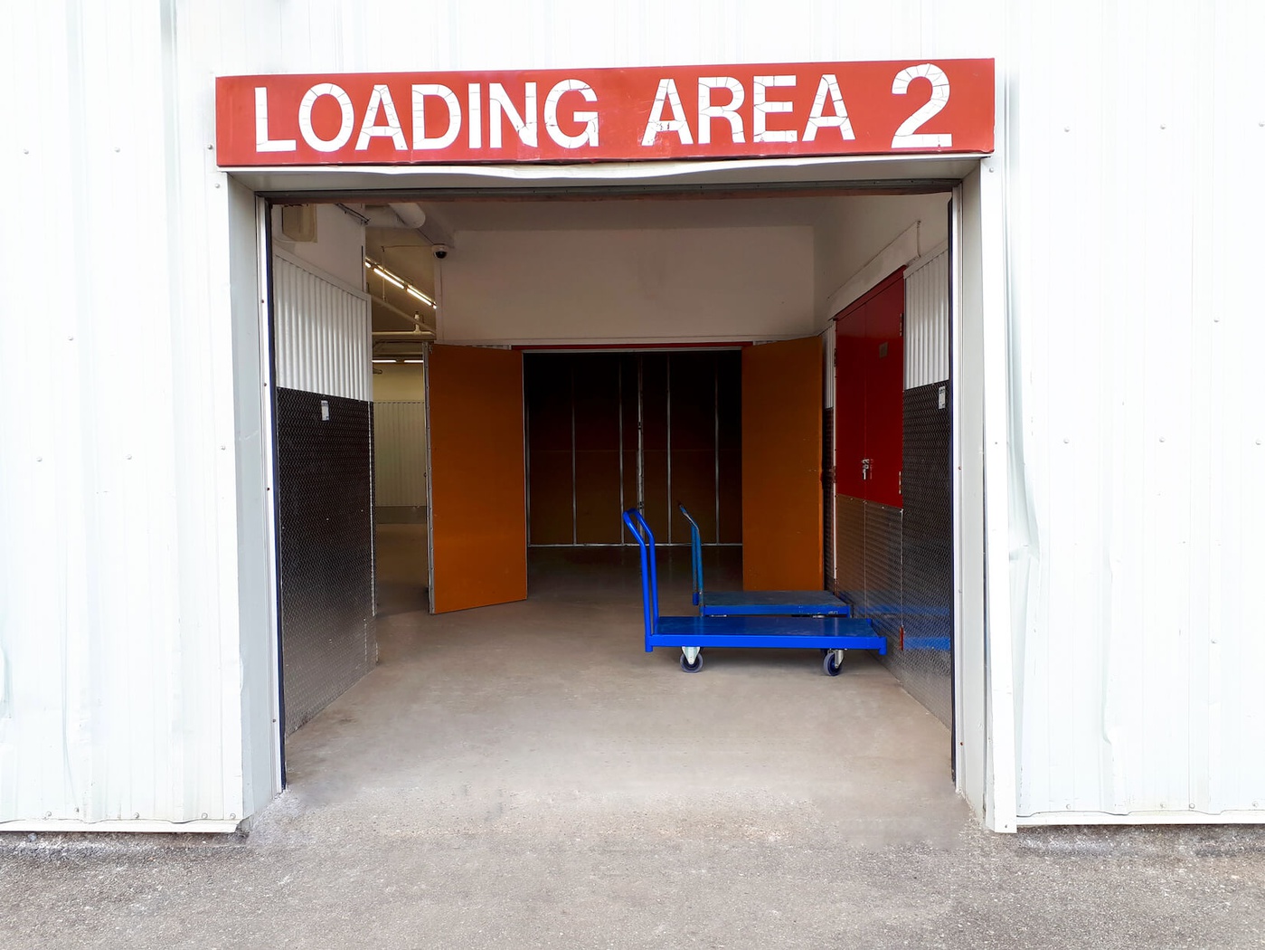 Thornhill Self Storage Units at 32 Doncaster Avenue, Thornhill, ON.