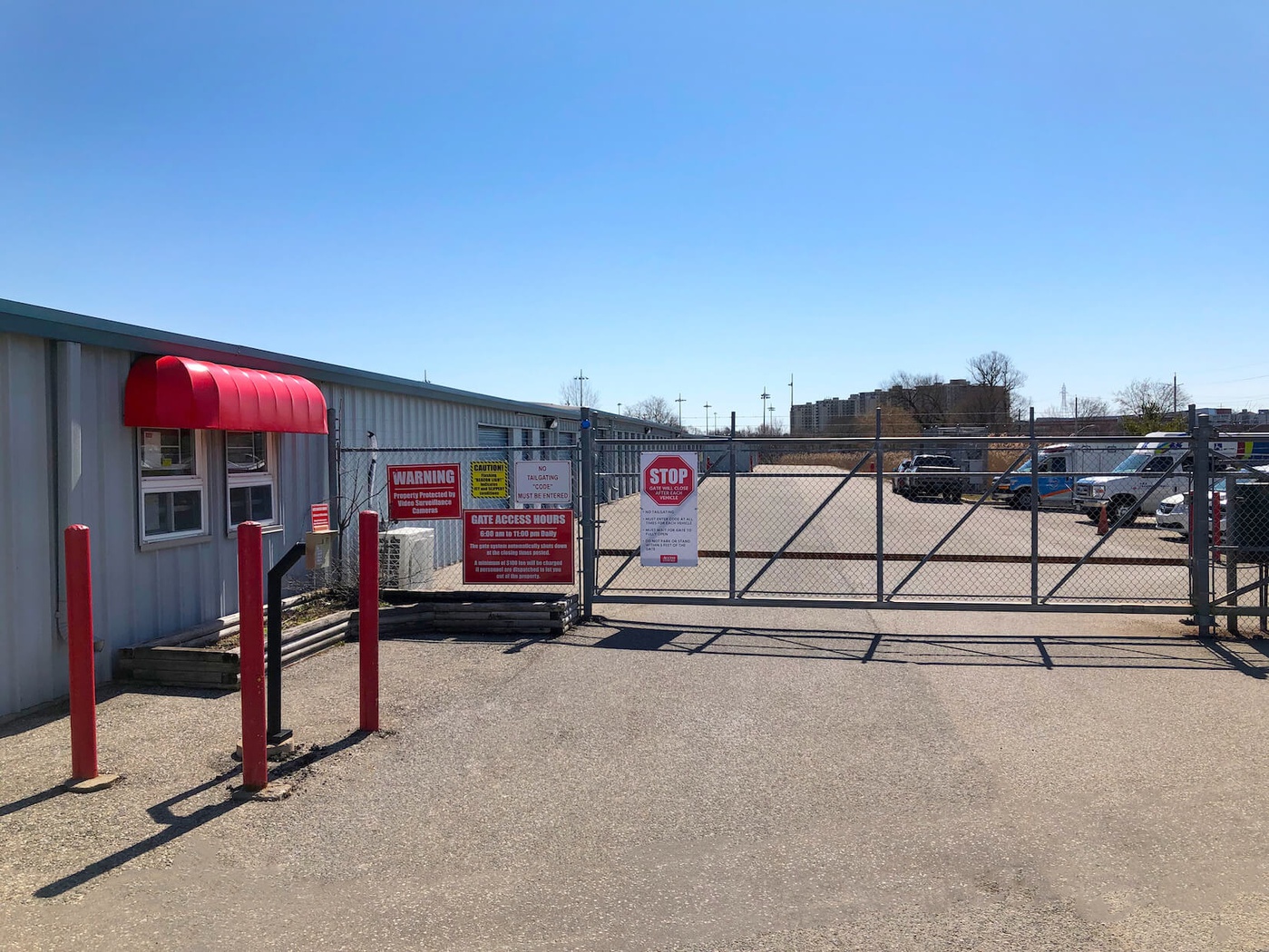 Rent Affordable Self Storage Units at 176 Hayward Ave ...