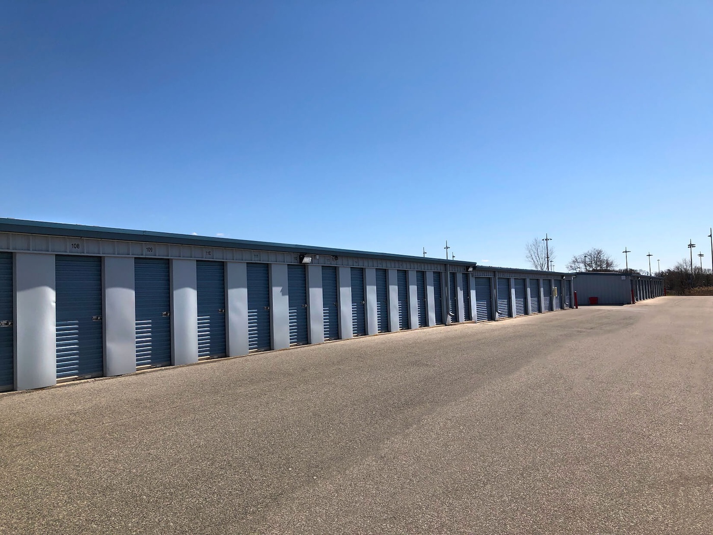Rent Affordable Self Storage Units at 176 Hayward Ave ...