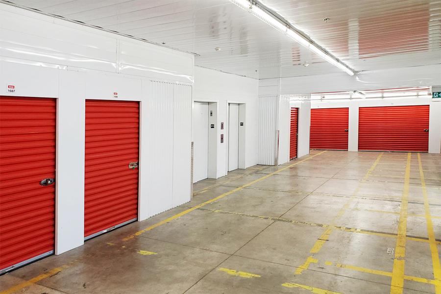 Rent Mississauga Meadowvale storage units at 7025 Millcreek Dr. We offer a wide-range of affordable self storage units and your first 4 weeks are free!