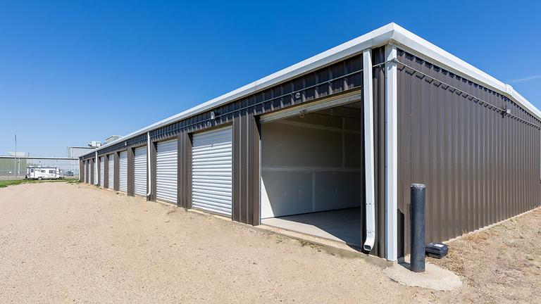 Rent Moose Jaw storage units at 123 Diefenbaker Dr. We offer a wide-range of affordable self storage units and your first 4 weeks are free!