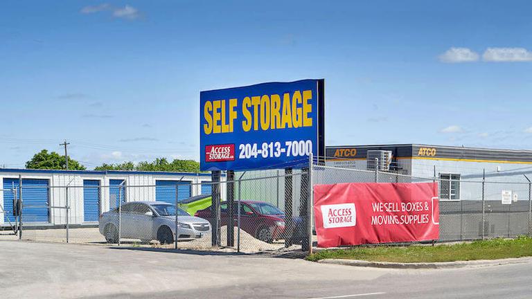 Rent Winnipeg storage units at 198 Archibald St. We offer a wide-range of affordable self storage units and your first 4 weeks are free!