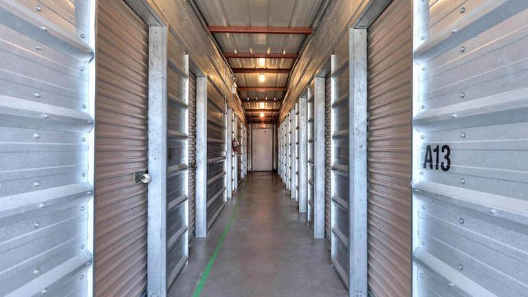 Rent Orleans storage units at 1430 Youville Drive. We offer a wide-range of affordable self storage units and your first 4 weeks are free!