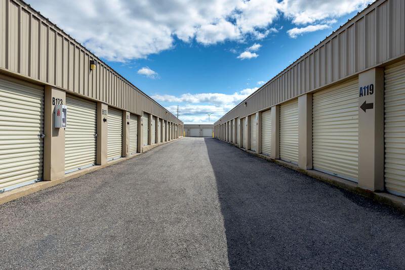 Rent Ottawa storage units at 2221 Gladwin Crescent. We offer a wide-range of affordable self storage units and your first 4 weeks are free!