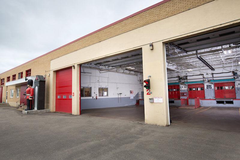 Rent Affordable Self Storage Units at 9920 63 Ave NW, Edmonton, AB.