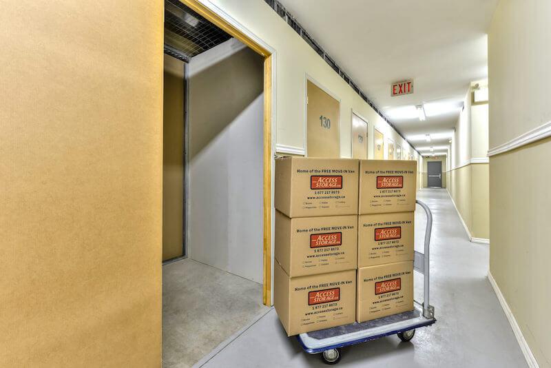 Rent Orleans storage units at 380 Vantage Dr. We offer a wide-range of affordable self storage units and your first 4 weeks are free!