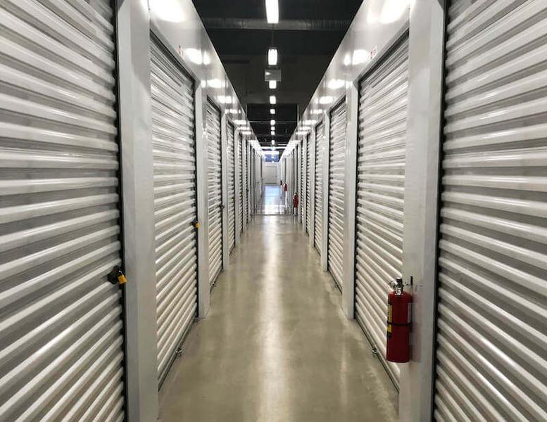 Rent North York Leslie storage units at 150 Duncan Mill Rd. We offer a wide-range of affordable self storage units and your first 4 weeks are free!