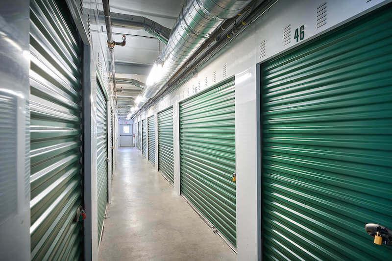 Rent London White Oaks storage units at 3435 White Oak Road. We offer a wide-range of affordable self storage units and your first 4 weeks are free!